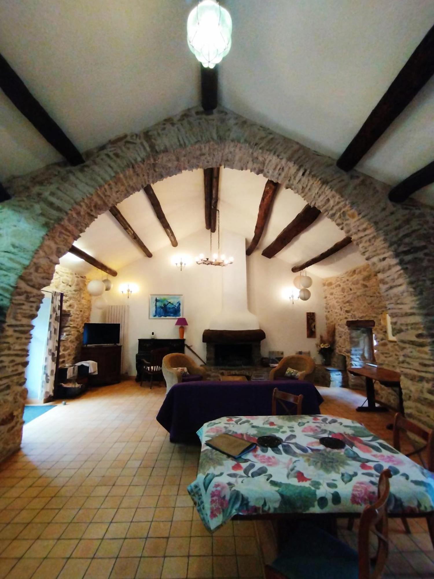 Chateau De Colombieres Sur Orb Dış mekan fotoğraf